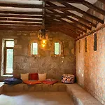 Assos Ada Otel