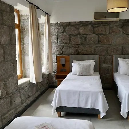 Assos Ada Hotel Ayvacik