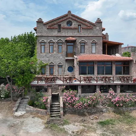 Assos Ada * Ayvacik (Canakkale)