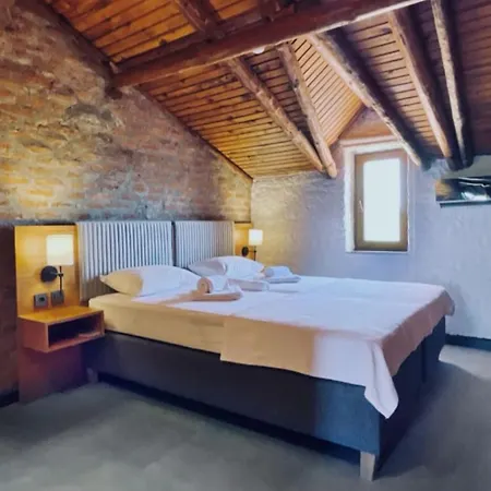 Hotel Assos Ada *