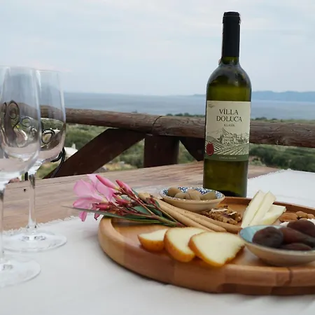 Assos Ada * Ayvacik (Canakkale)